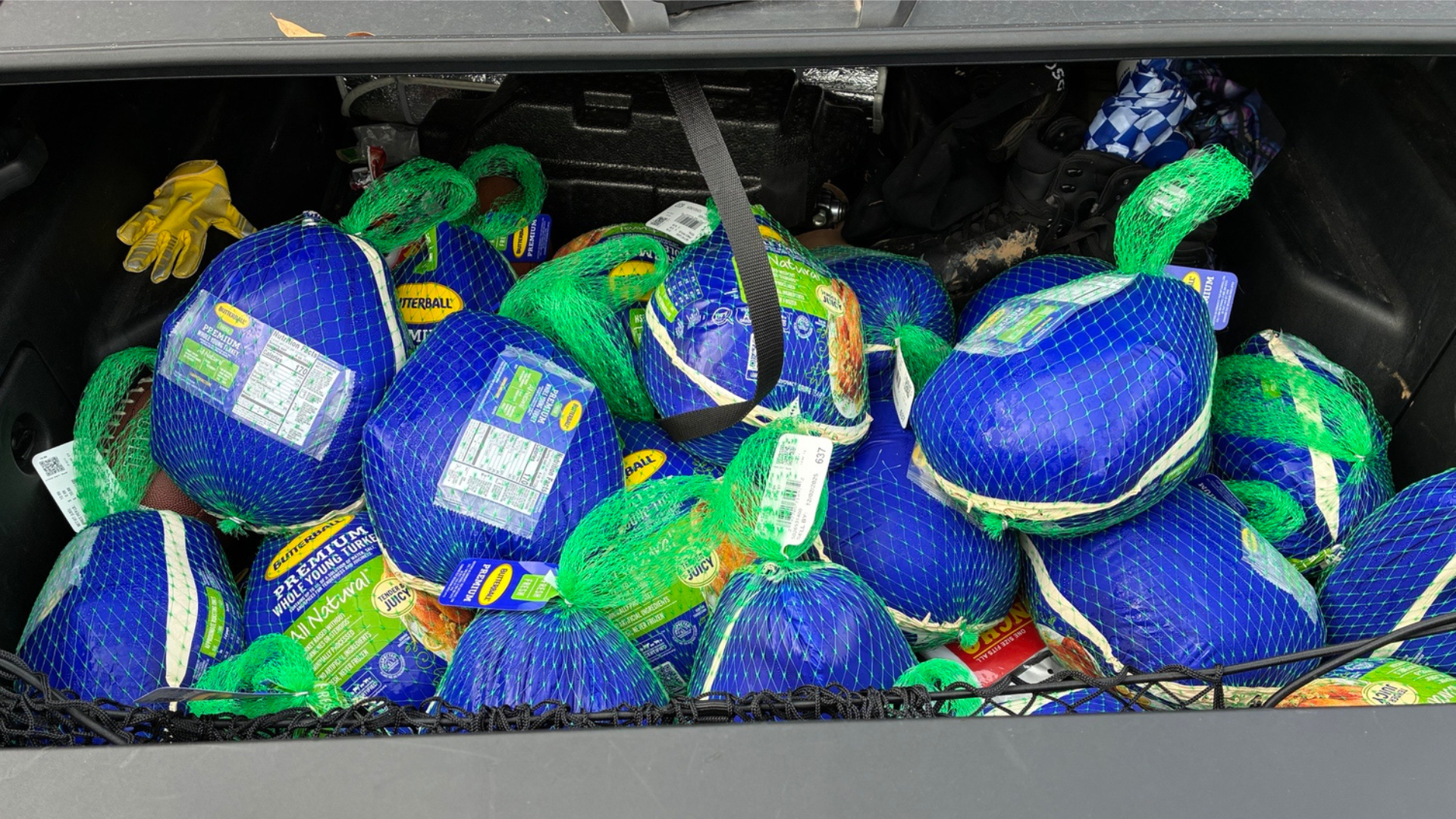 CS - Thanksgiving Food Drive - Turkeys.png